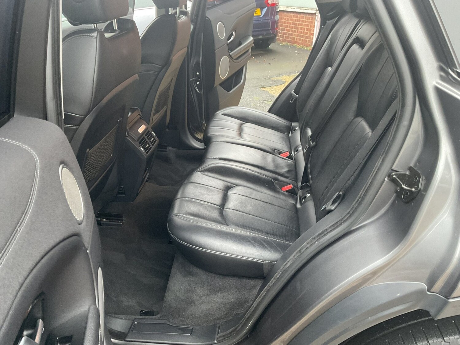 Used Land Rover Range Rover Evoque 2018 for sale - 77555128: Photo 11