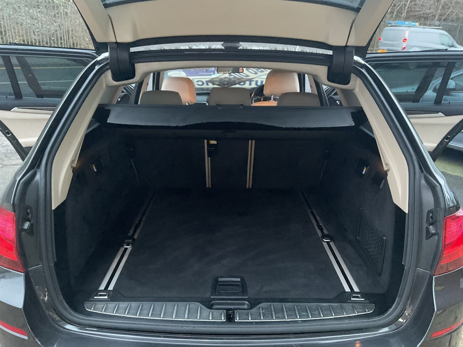 Used BMW 5 Series 2013 for sale - 77601824: Photo 13