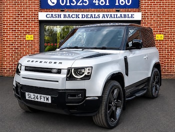 Used Land Rover Defender 2024 for sale - 79352734: Photo