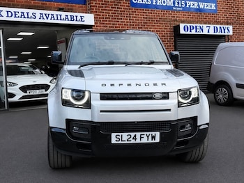 Used Land Rover Defender 2024 for sale - 79352734: Photo