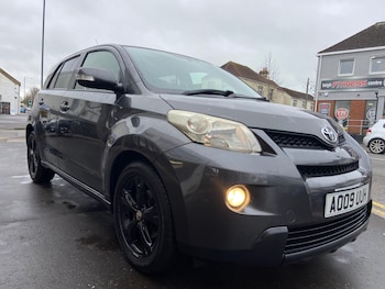 Used Toyota Urban Cruiser 2009 for sale - 78584678: Photo