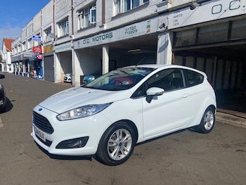 Used Ford Fiesta 2014 for sale - 79585300: Photo