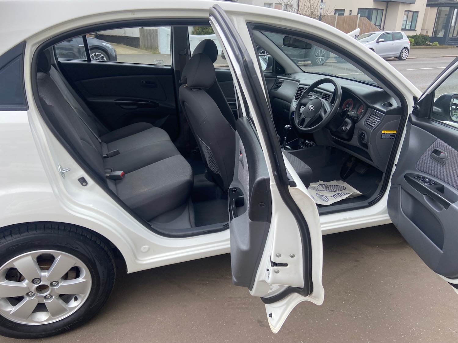 Used Kia Rio 2011 for sale - 78092871: Photo 15