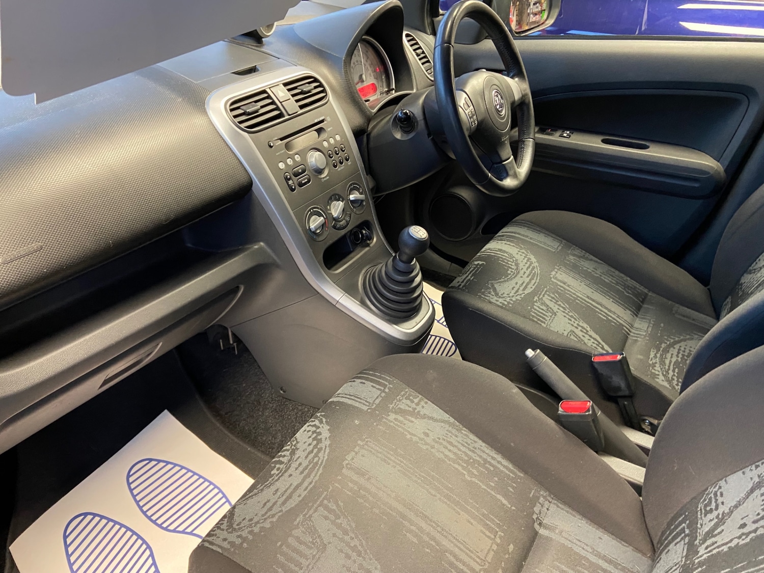 Used Vauxhall Agila 2012 for sale - 77198515: Photo 4