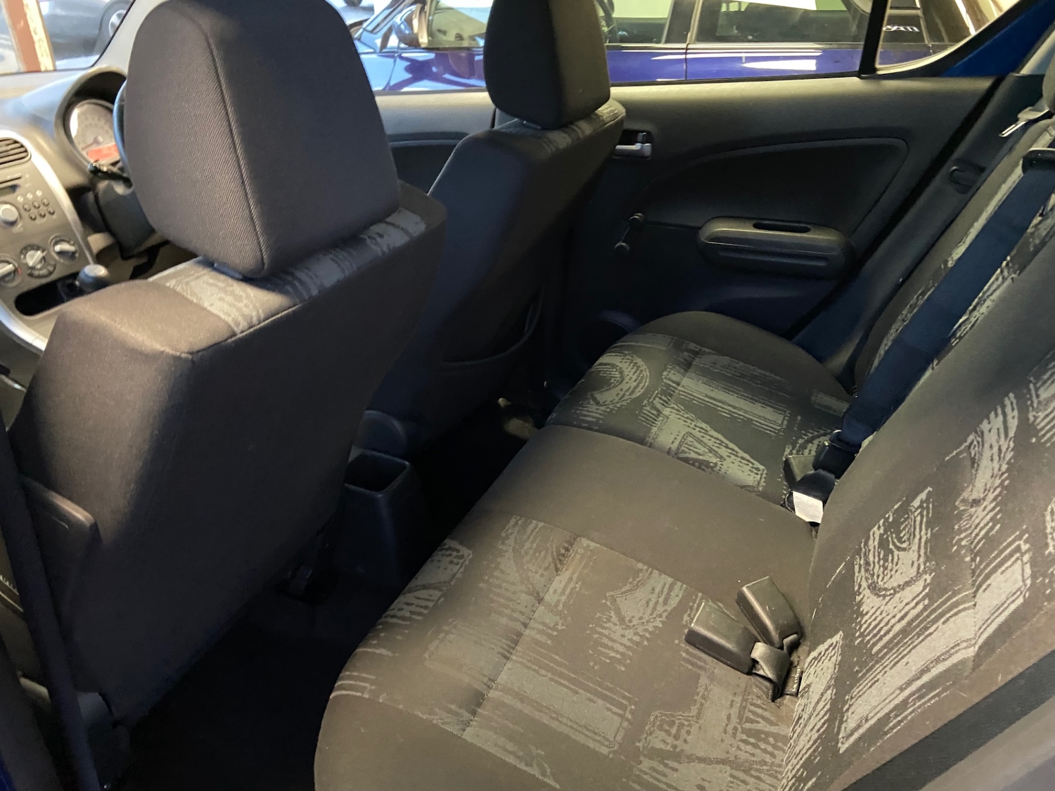 Used Vauxhall Agila 2012 for sale - 77198515: Photo 5