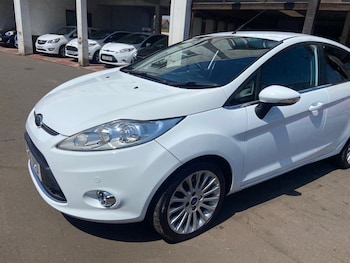 Used Ford Fiesta 2012 for sale - 79232289: Photo