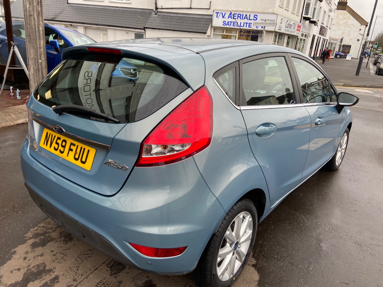 Used Ford Fiesta 2010 for sale - 77935239: Photo 8