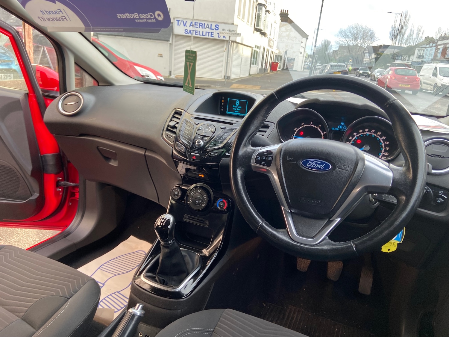 Used Ford Fiesta 2015 for sale - 77258025: Photo 14