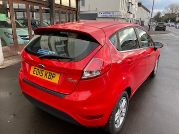 Used Ford Fiesta 2015 for sale - 77258025: Photo