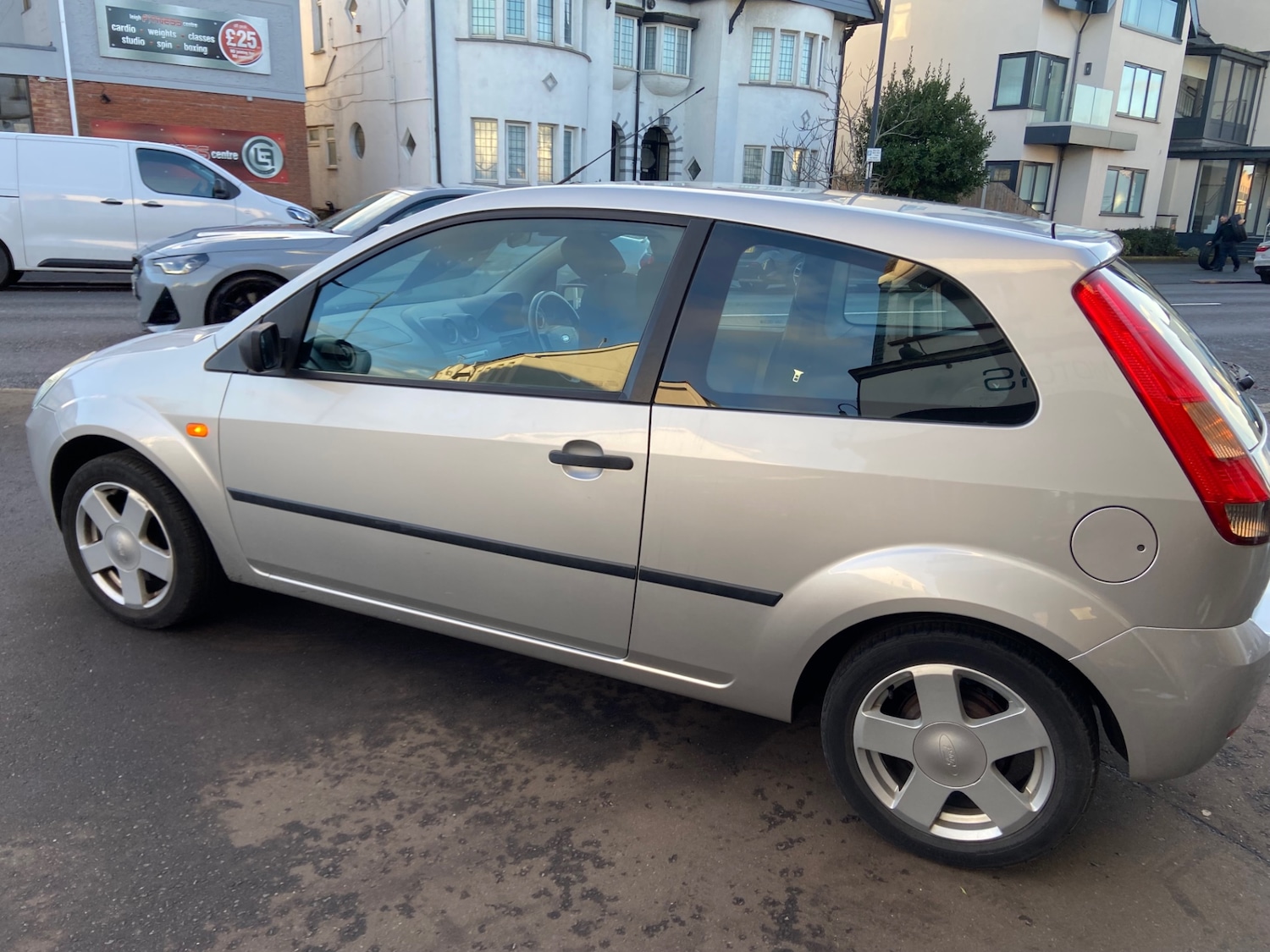 Used Ford Fiesta 2004 for sale - 76805037: Photo 14
