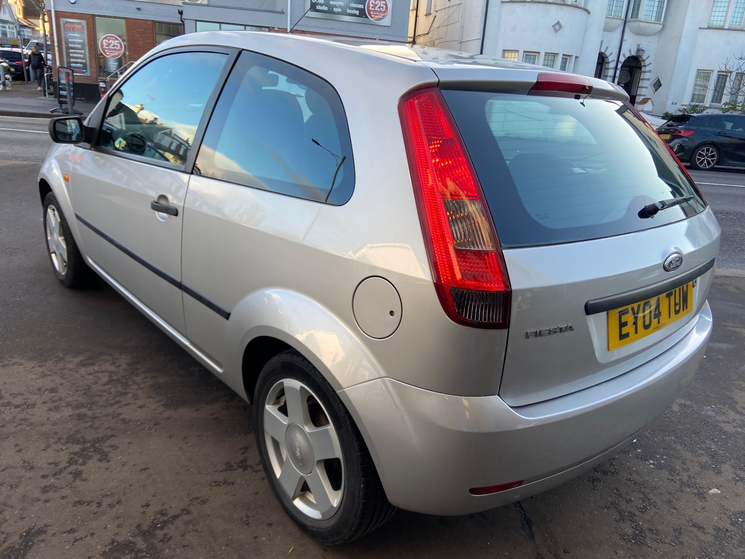 Used Ford Fiesta 2004 for sale - 76805037: Photo 17