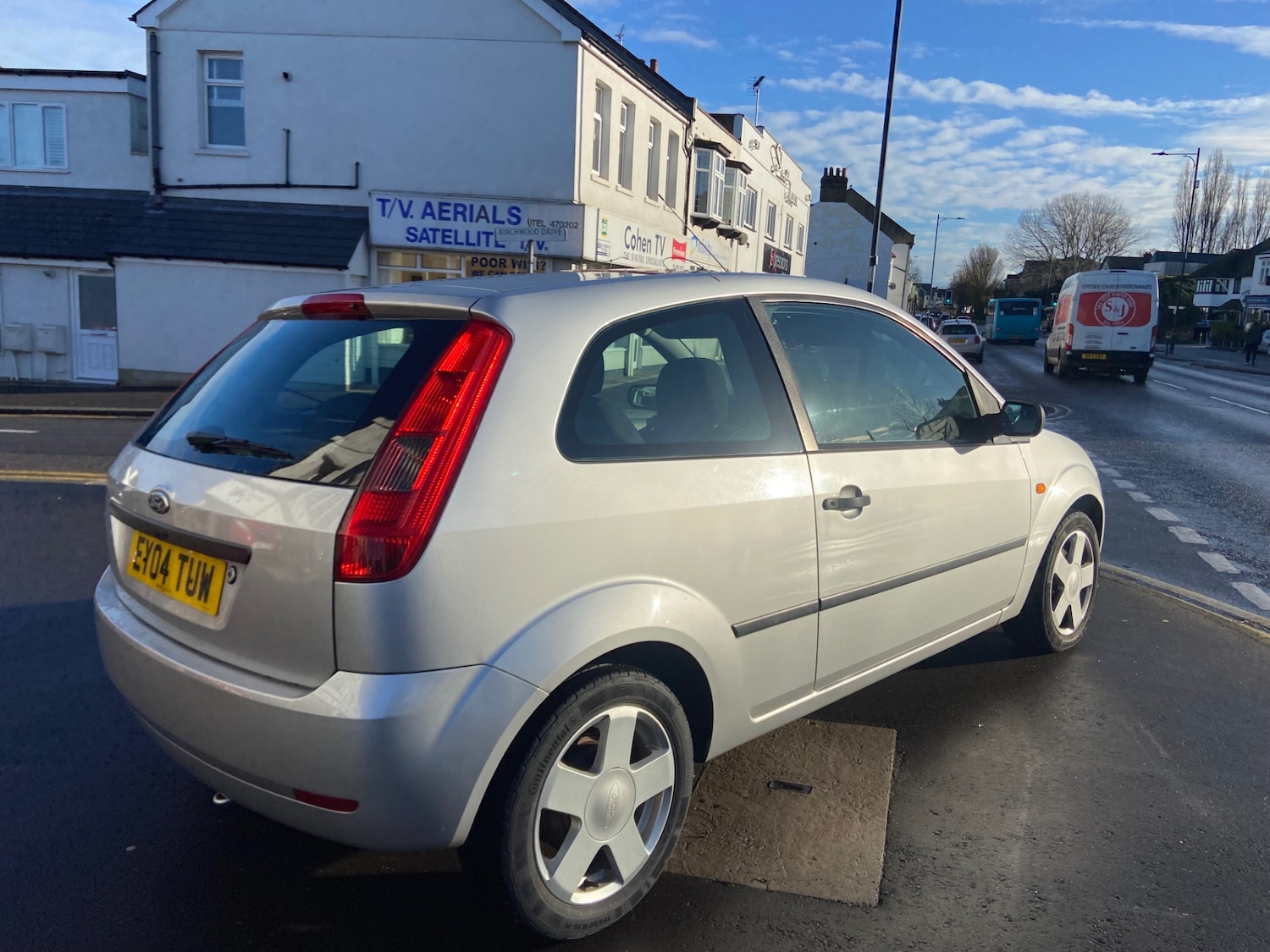 Used Ford Fiesta 2004 for sale - 76805037: Photo 6