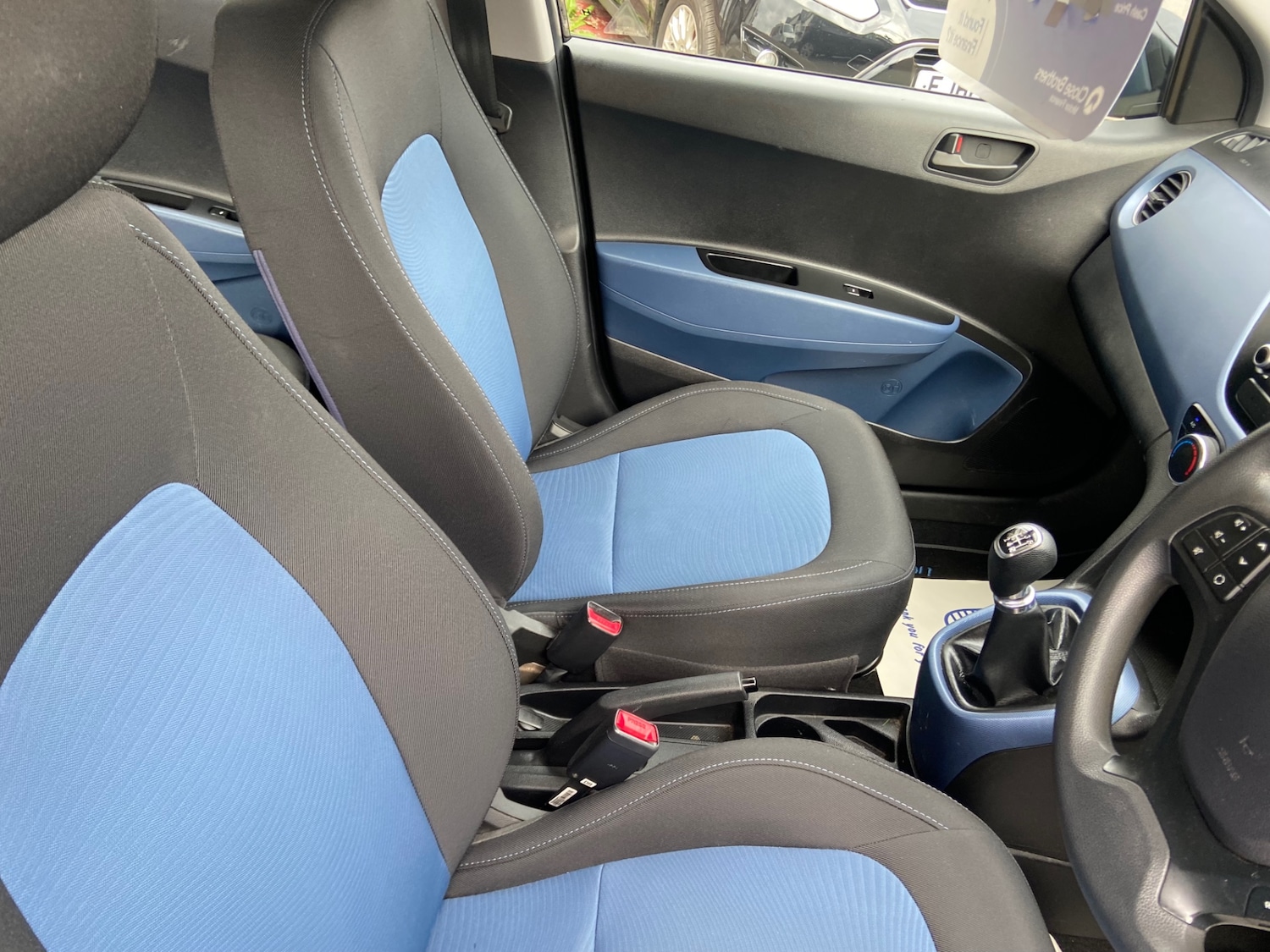 Used Hyundai i10 2014 for sale - 76146257: Photo 14