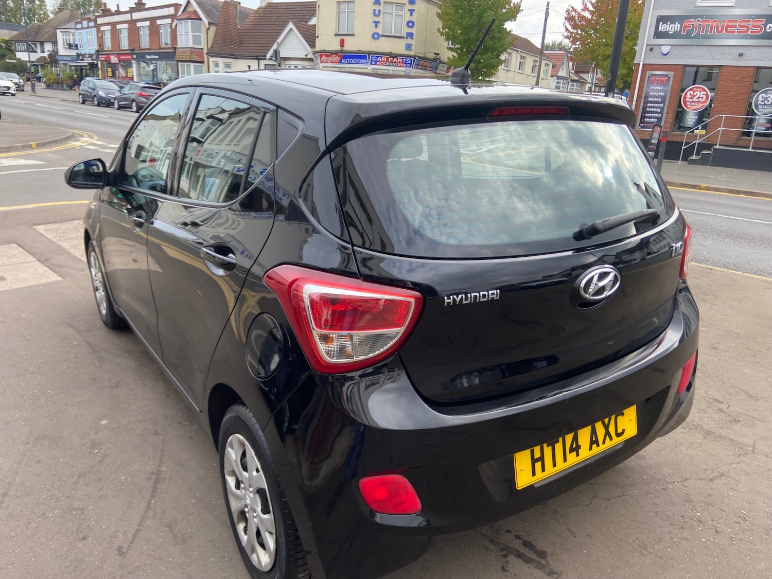 Used Hyundai i10 2014 for sale - 76146257: Photo 4