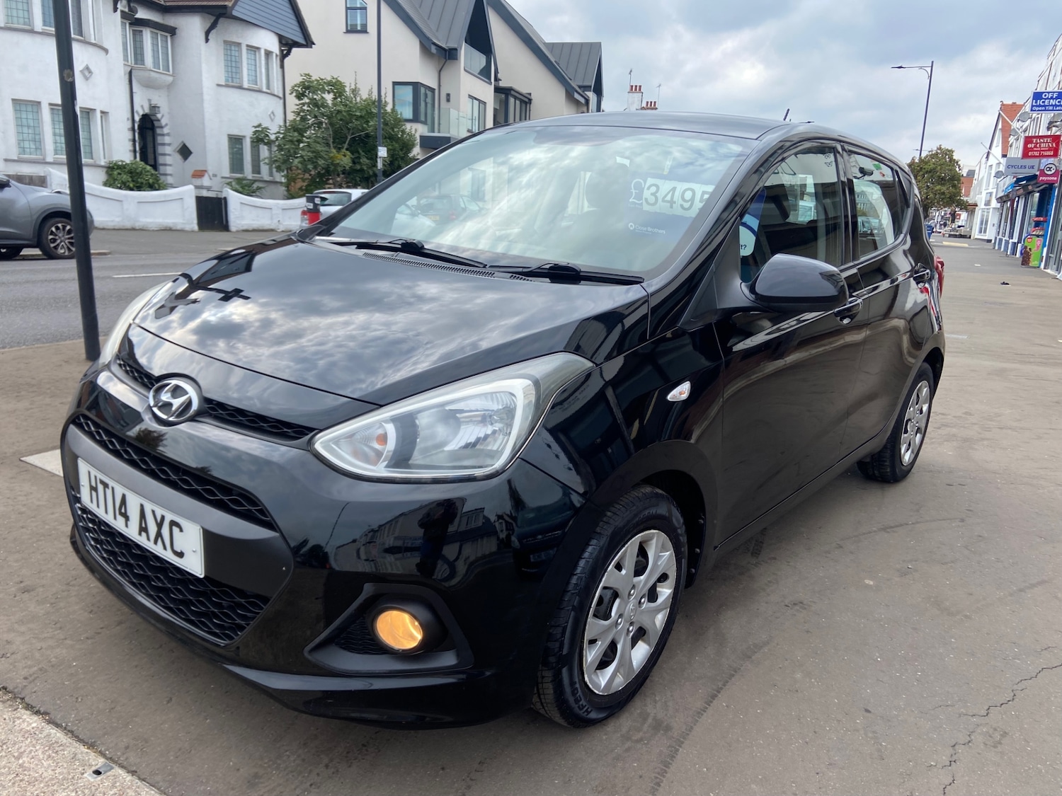 Used Hyundai i10 2014 for sale - 76146257: Photo 5