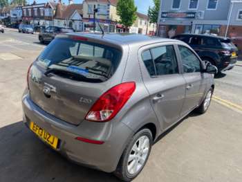 Used Hyundai i20 2013 for sale - 74941706: Photo