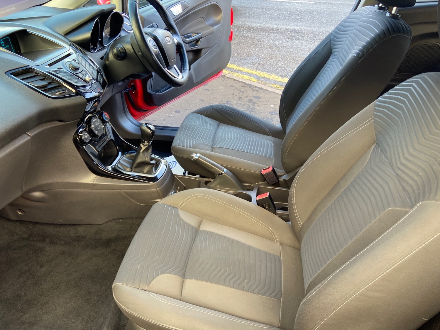 Used Ford Fiesta 2013 for sale - 77198524: Photo 7