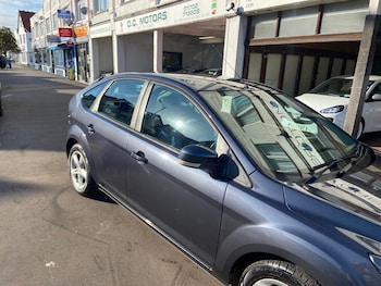 Used Ford Focus 2011 for sale - 76222861: Photo 3