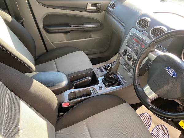 Used Ford Focus 2011 for sale - 76222861: Photo 8
