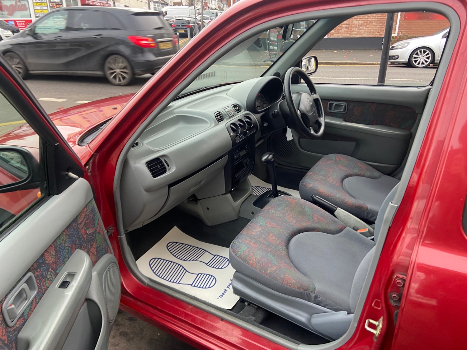Used Nissan Micra 1998 for sale - 76720139: Photo 6