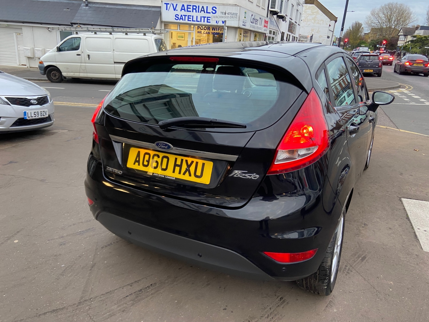 Used Ford Fiesta 2010 for sale - 76571386: Photo 6