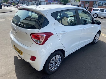 Used Hyundai i10 2016 for sale - 79368281: Photo