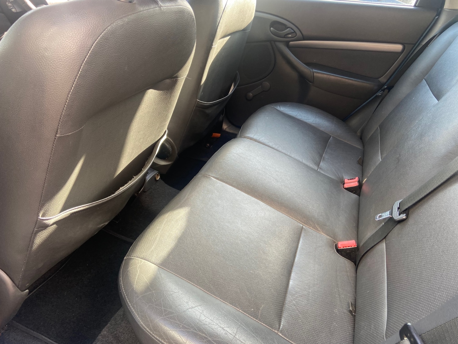 Used Ford Focus 2002 for sale - 77763257: Photo 5