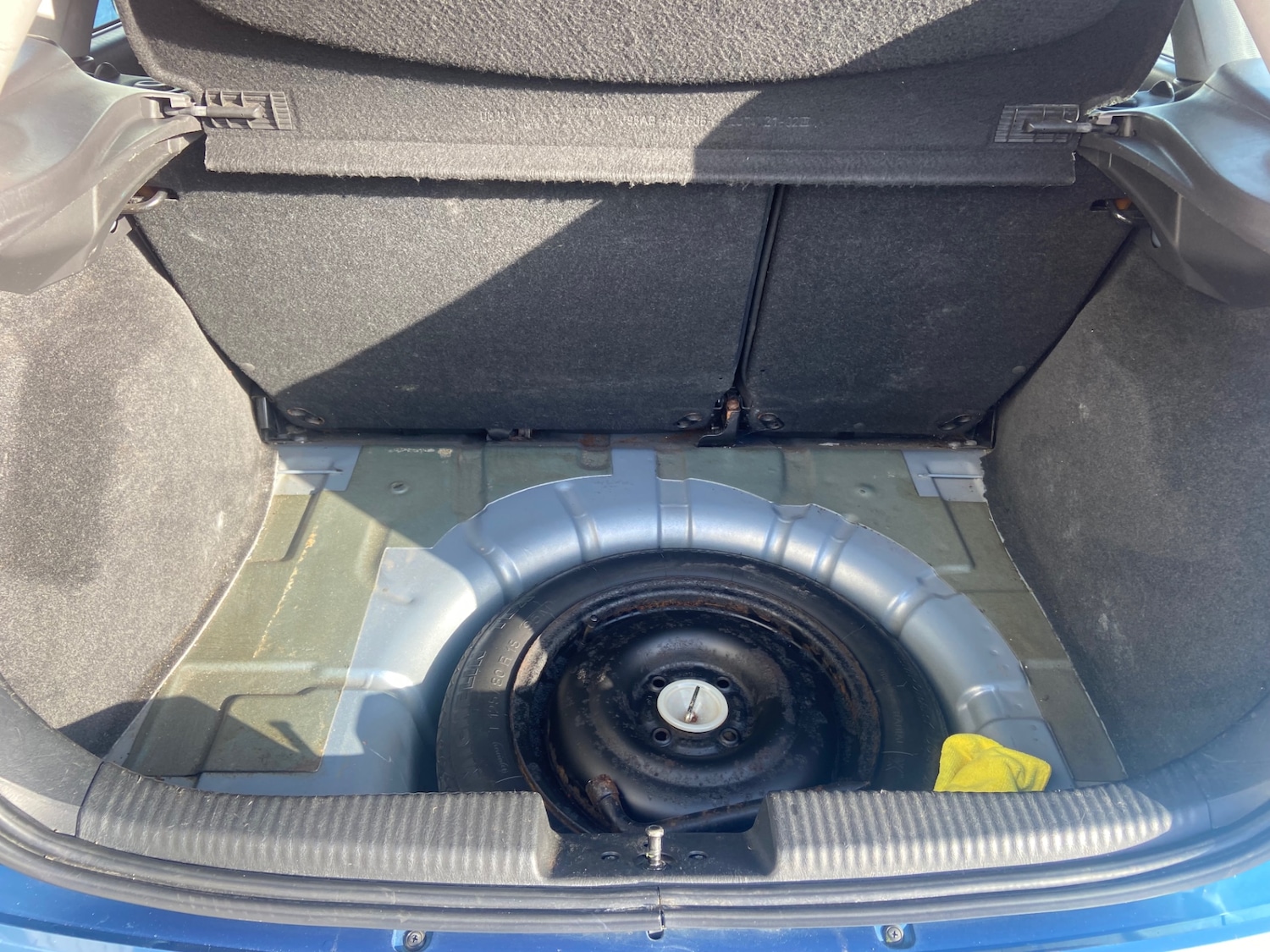 Used Ford Focus 2002 for sale - 77763257: Photo 7