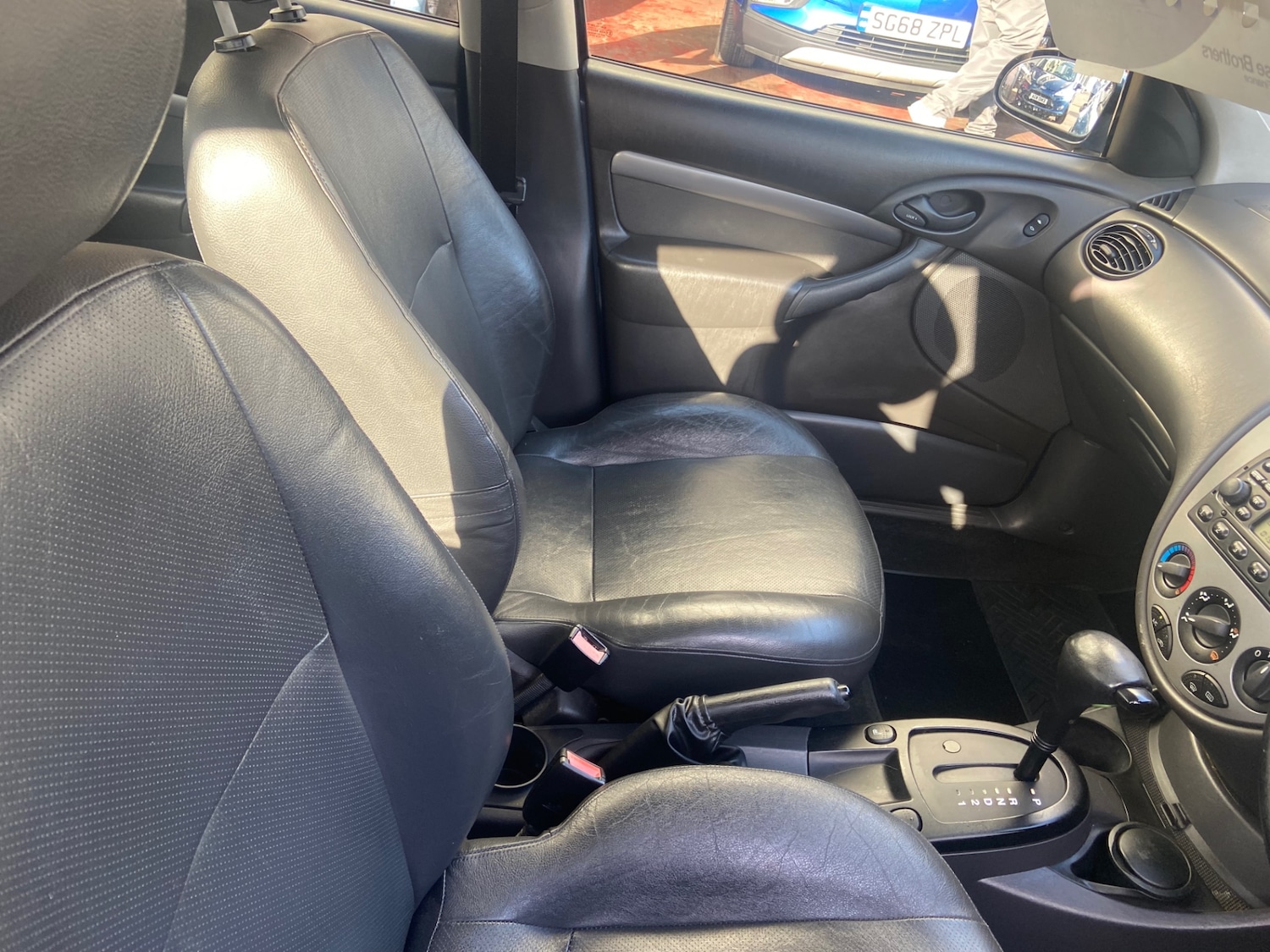 Used Ford Focus 2002 for sale - 77763257: Photo 9