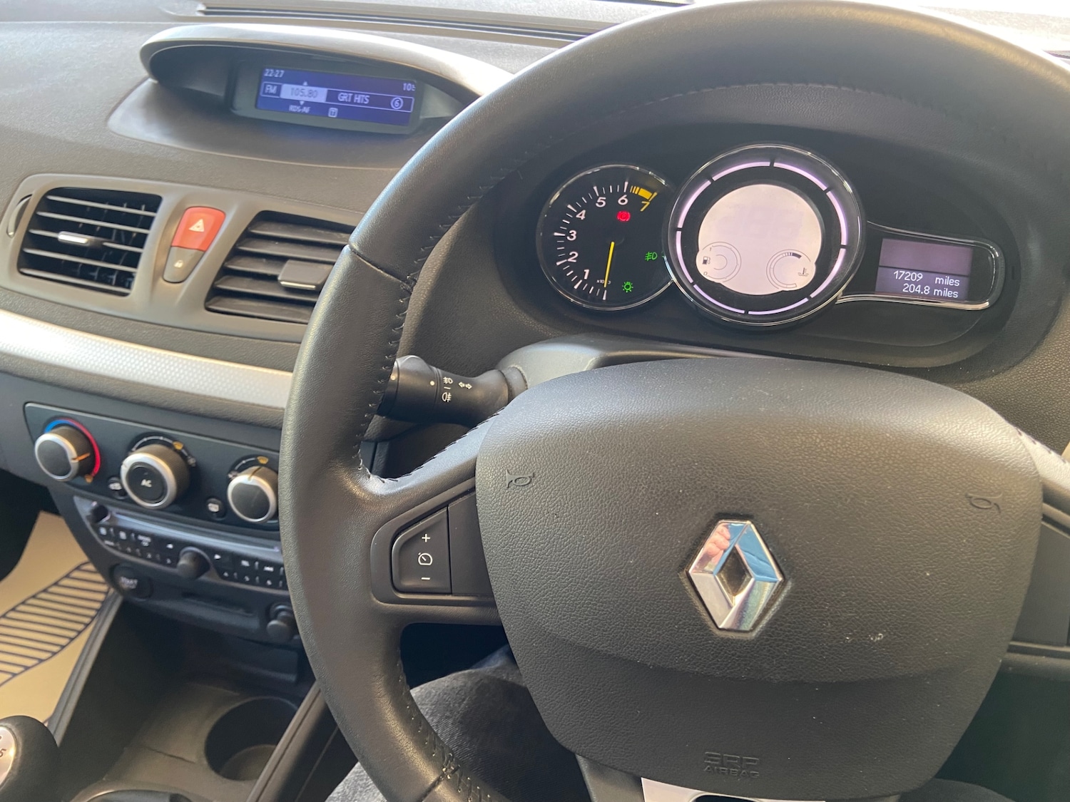 Used Renault Megane 2009 for sale - 76734858: Photo 12