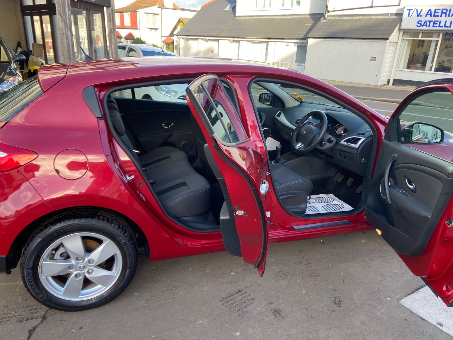 Used Renault Megane 2009 for sale - 76734858: Photo 14