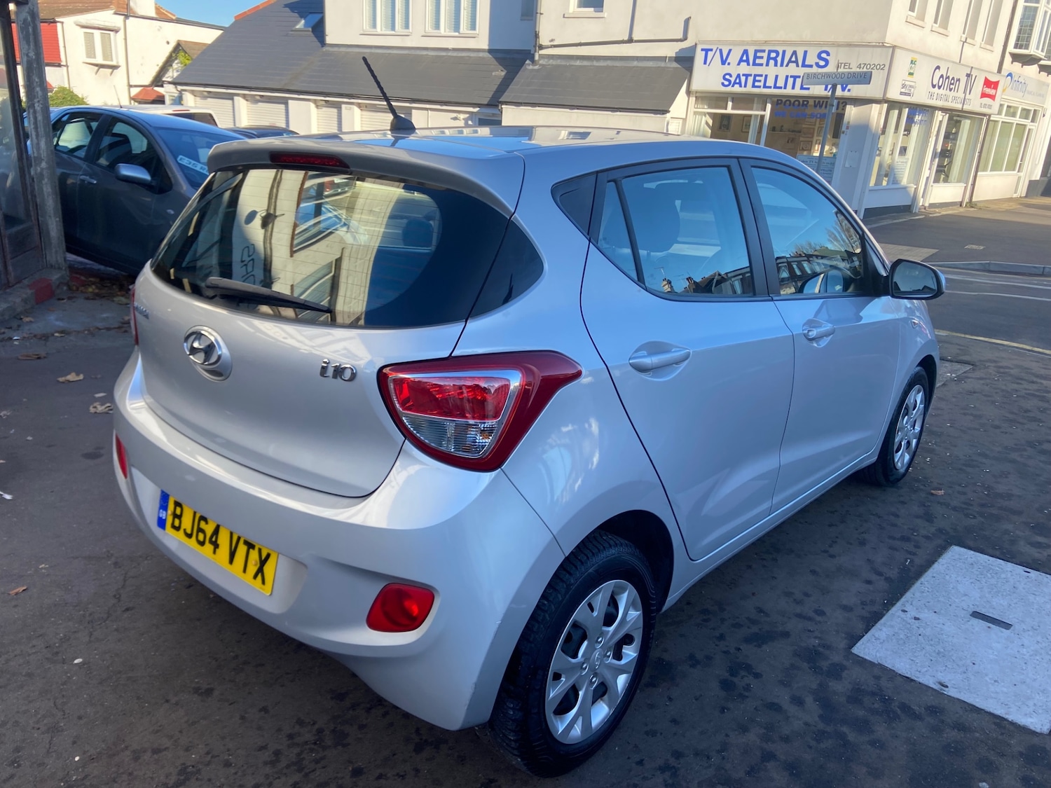 Used Hyundai i10 2014 for sale - 76651110: Photo 12