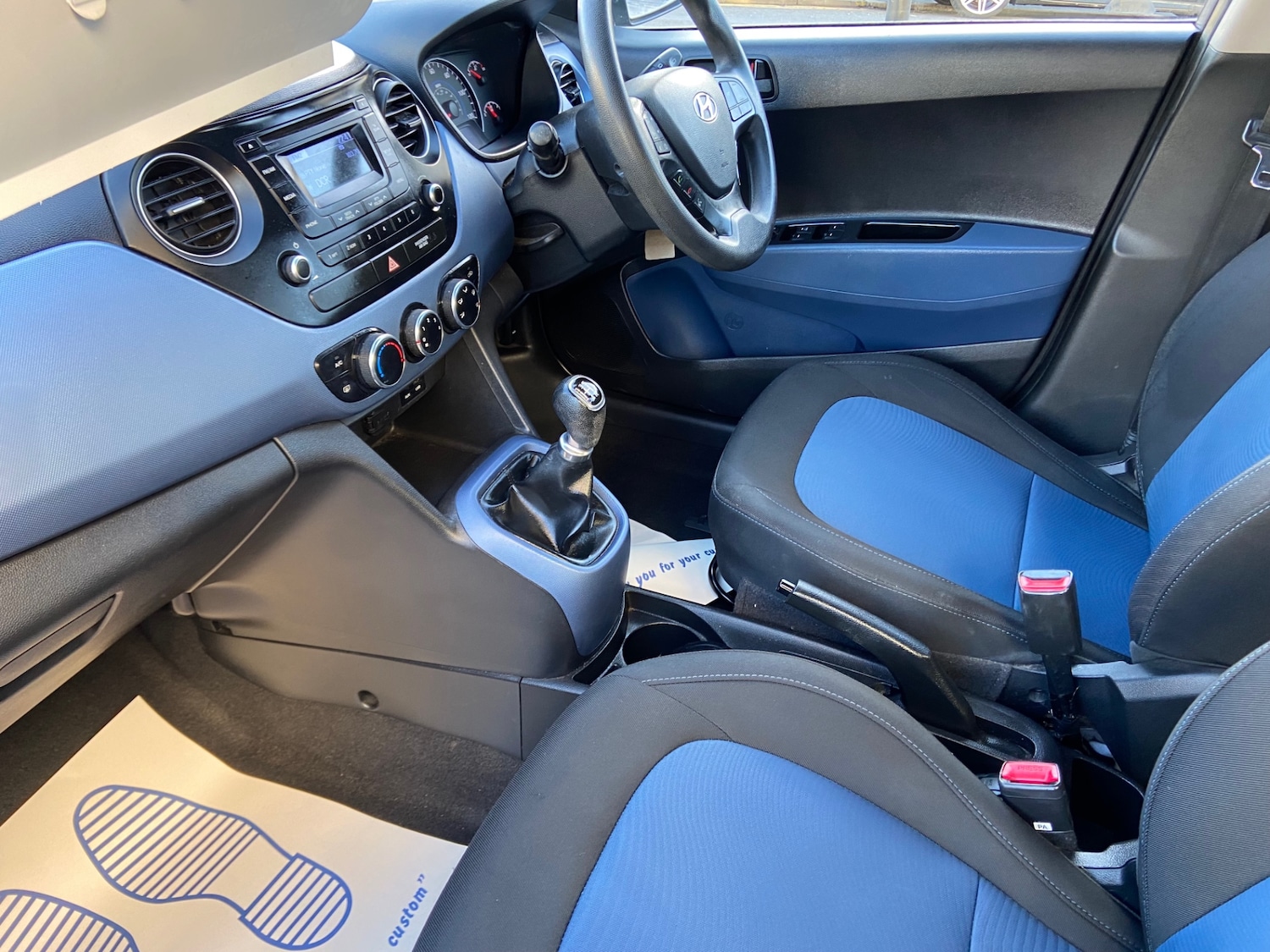 Used Hyundai i10 2016 for sale - 76978940: Photo 17