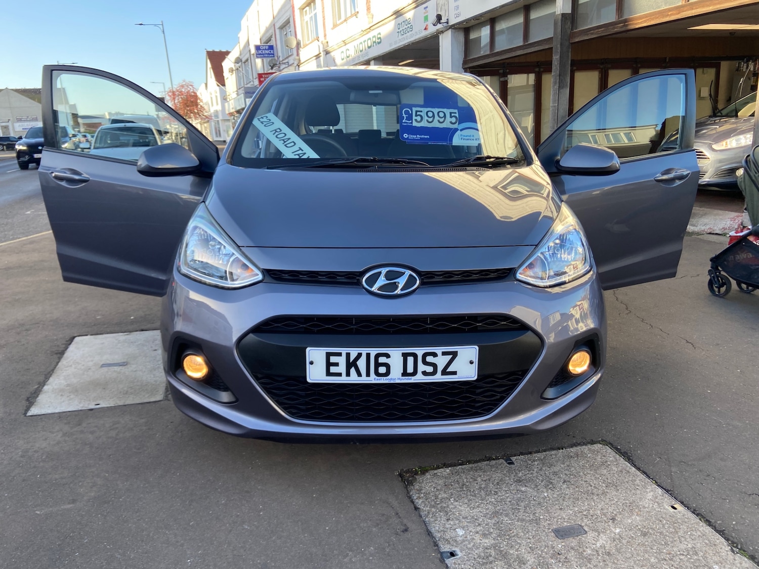 Used Hyundai i10 2016 for sale - 76978940: Photo 2