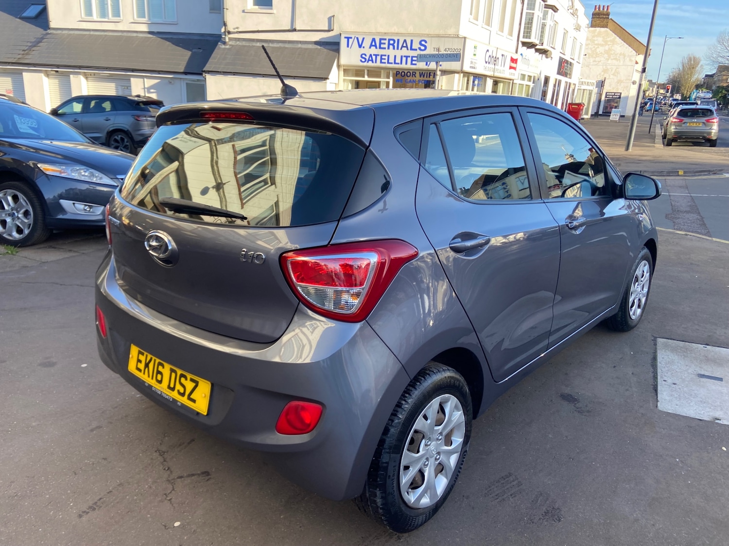 Used Hyundai i10 2016 for sale - 76978940: Photo 21