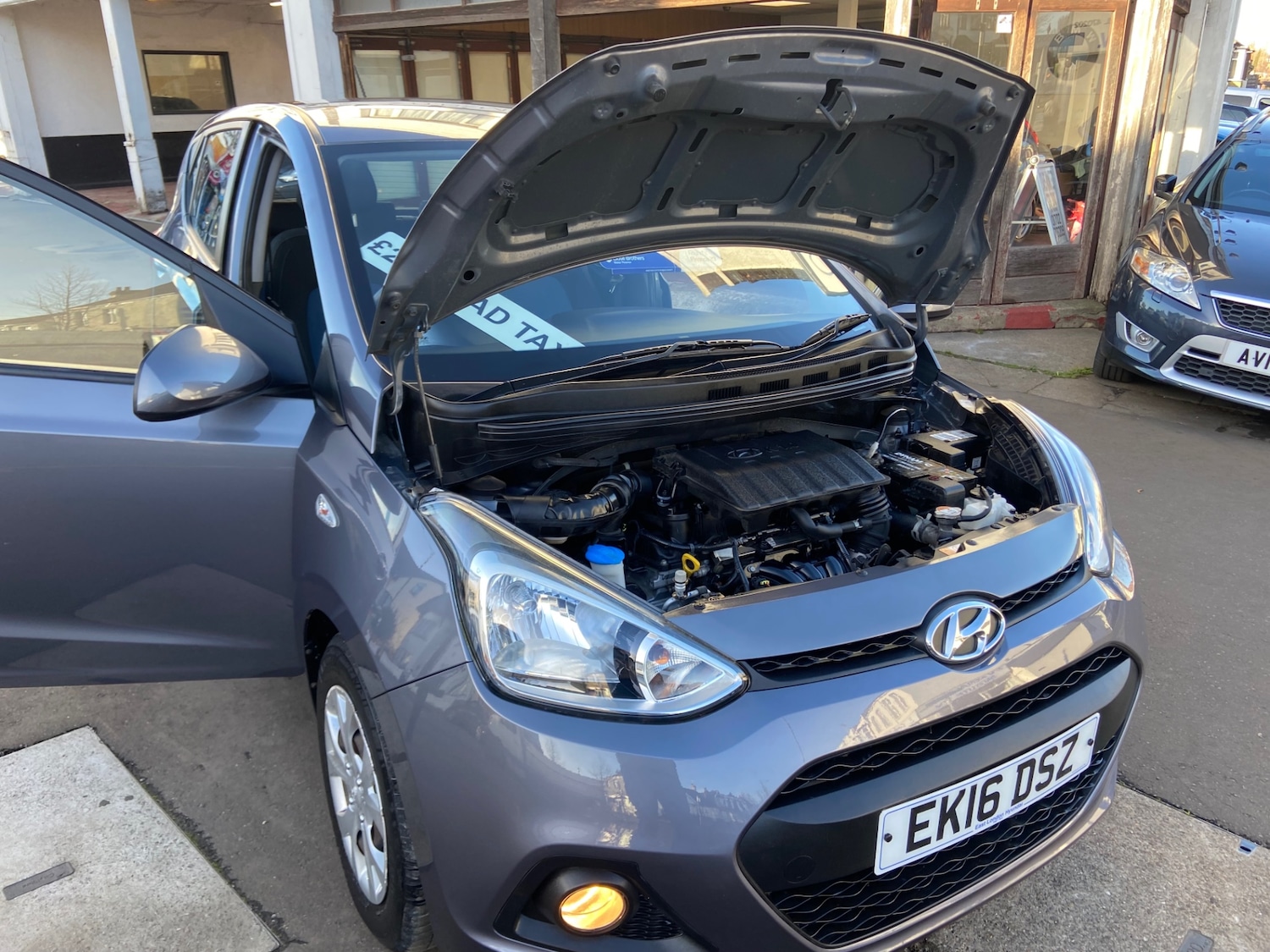 Used Hyundai i10 2016 for sale - 76978940: Photo 9