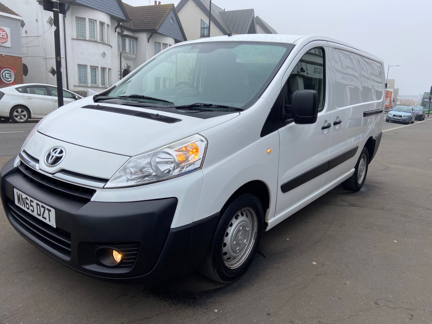Used Toyota ProAce 2015 for sale - 77951160: Photo 2