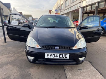 Used Ford Focus 2004 for sale - 77380788: Photo