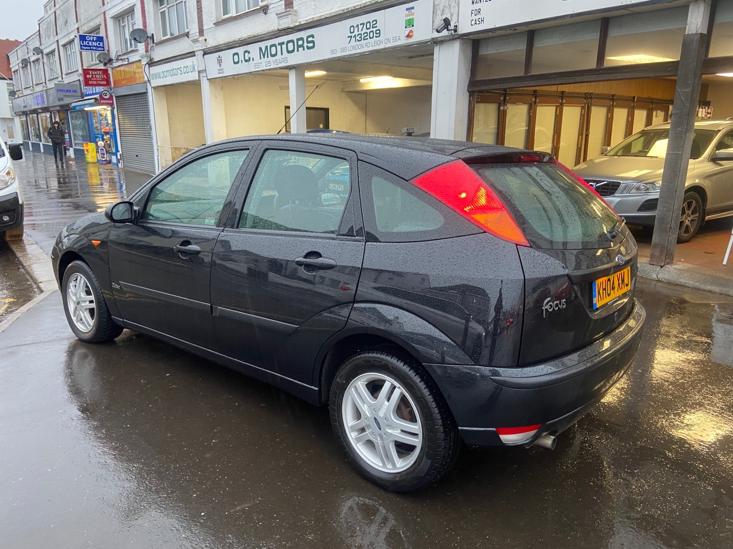 Used Ford Focus 2004 for sale - 77421437: Photo 2