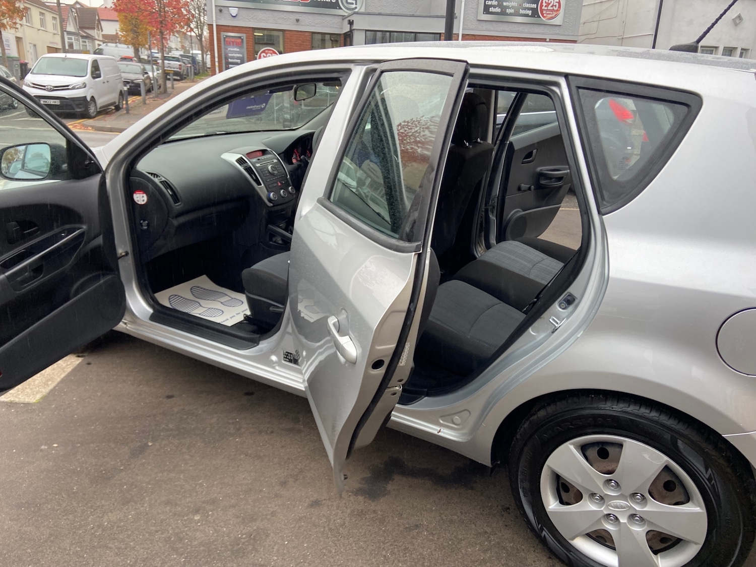 Used Kia Ceed 2009 for sale - 76505674: Photo 10