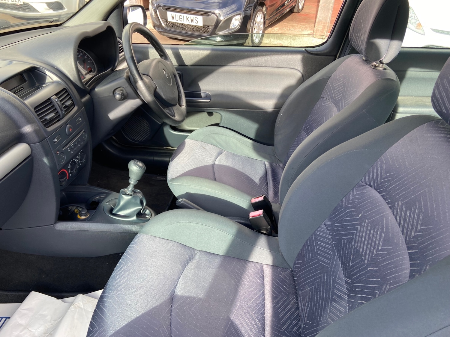 Used Renault Clio 2003 for sale - 76518024: Photo 11