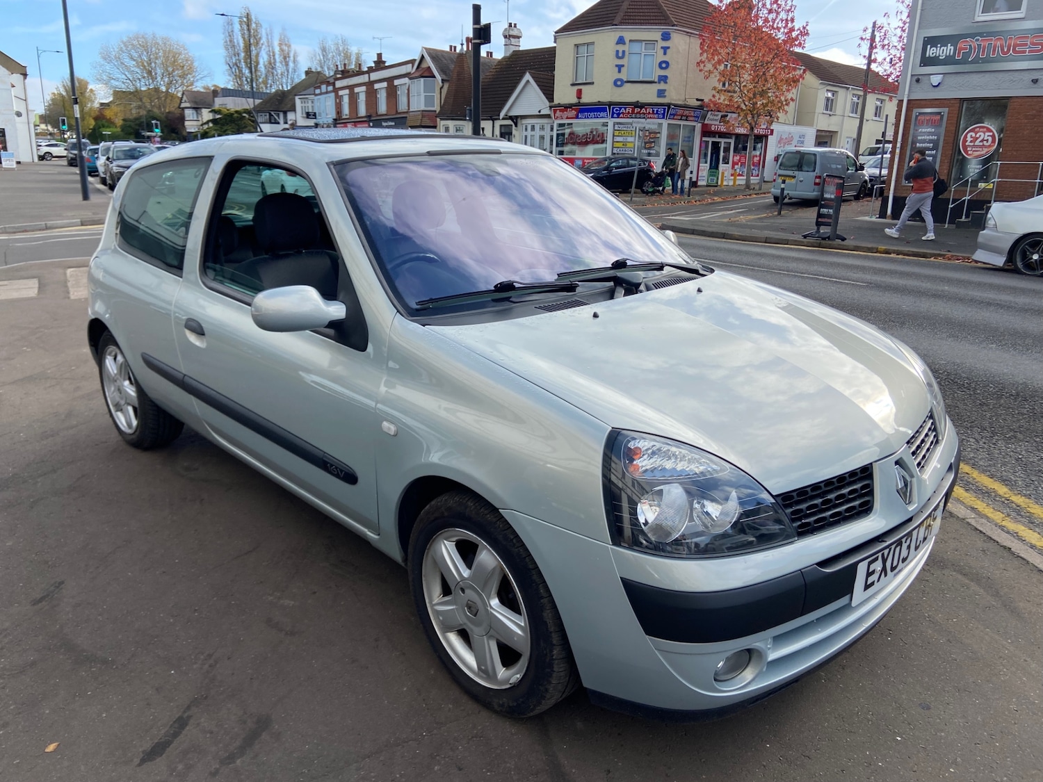 Used Renault Clio 2003 for sale - 76518024: Photo 6