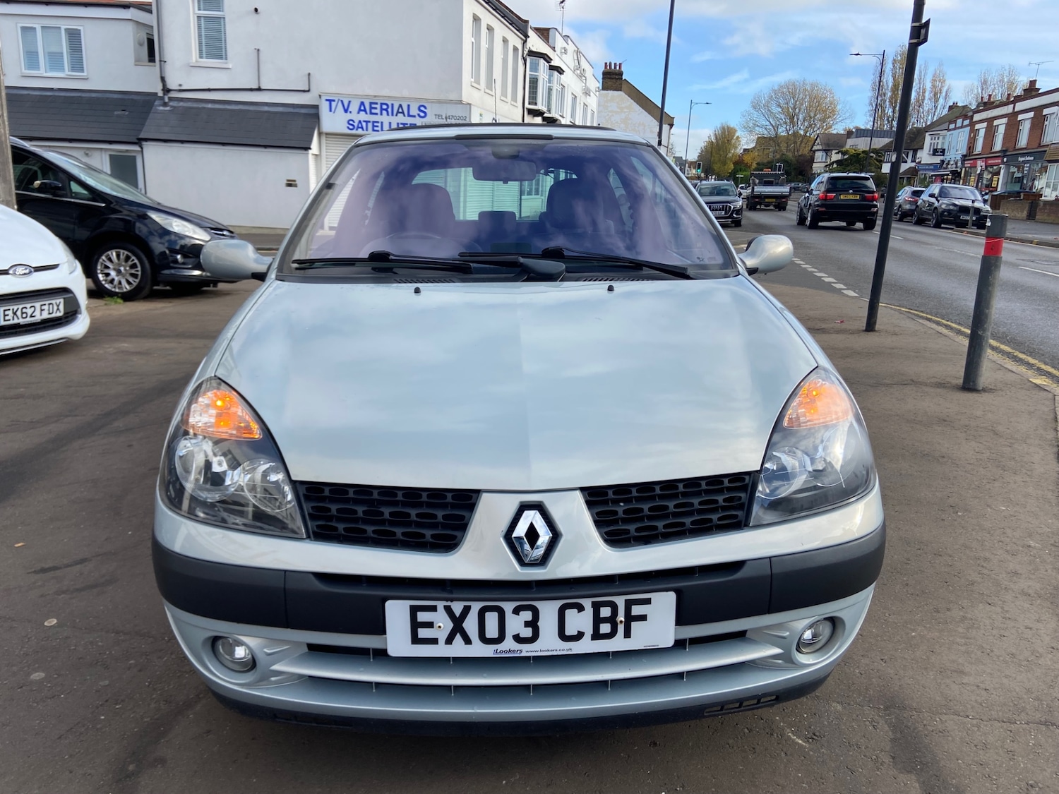 Used Renault Clio 2003 for sale - 76518024: Photo 8