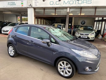 2011 (61) - 1.25 Zetec 5dr [82]