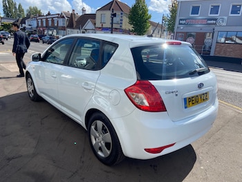 Used Kia Ceed 2010 for sale - 75919413: Photo
