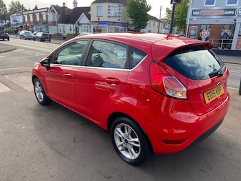 Used Ford Fiesta 2015 for sale - 75930331: Photo