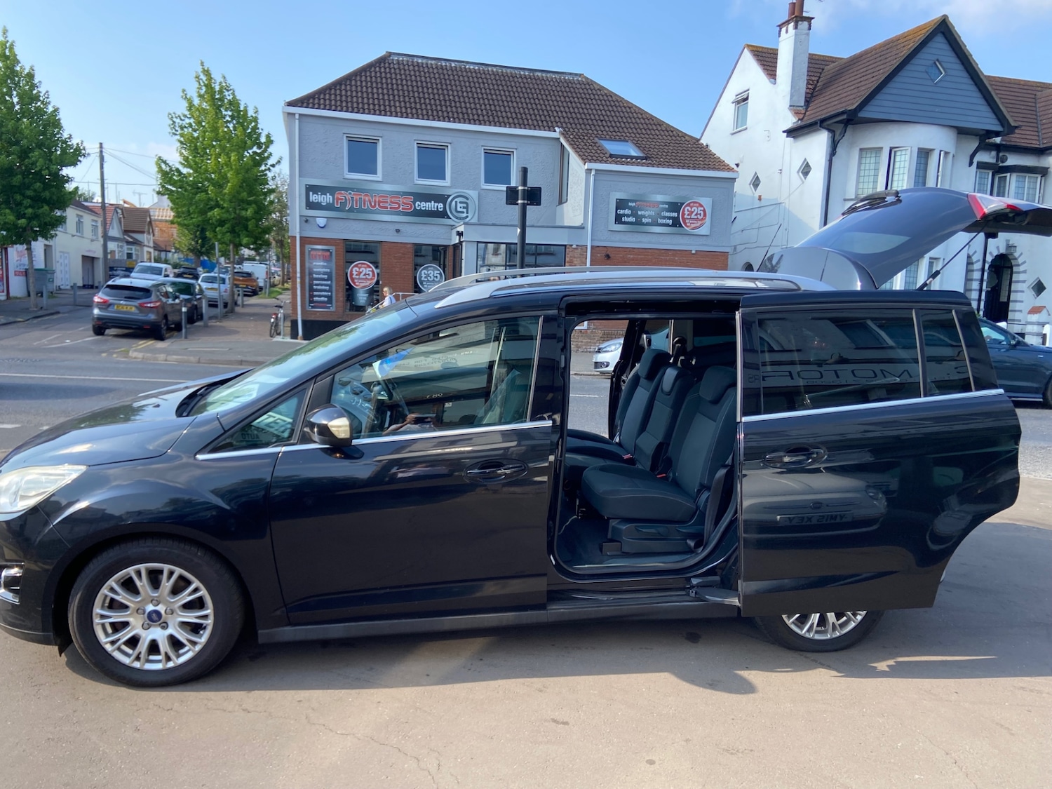 Used Ford Grand C-Max 2011 for sale - 76497085: Photo 15