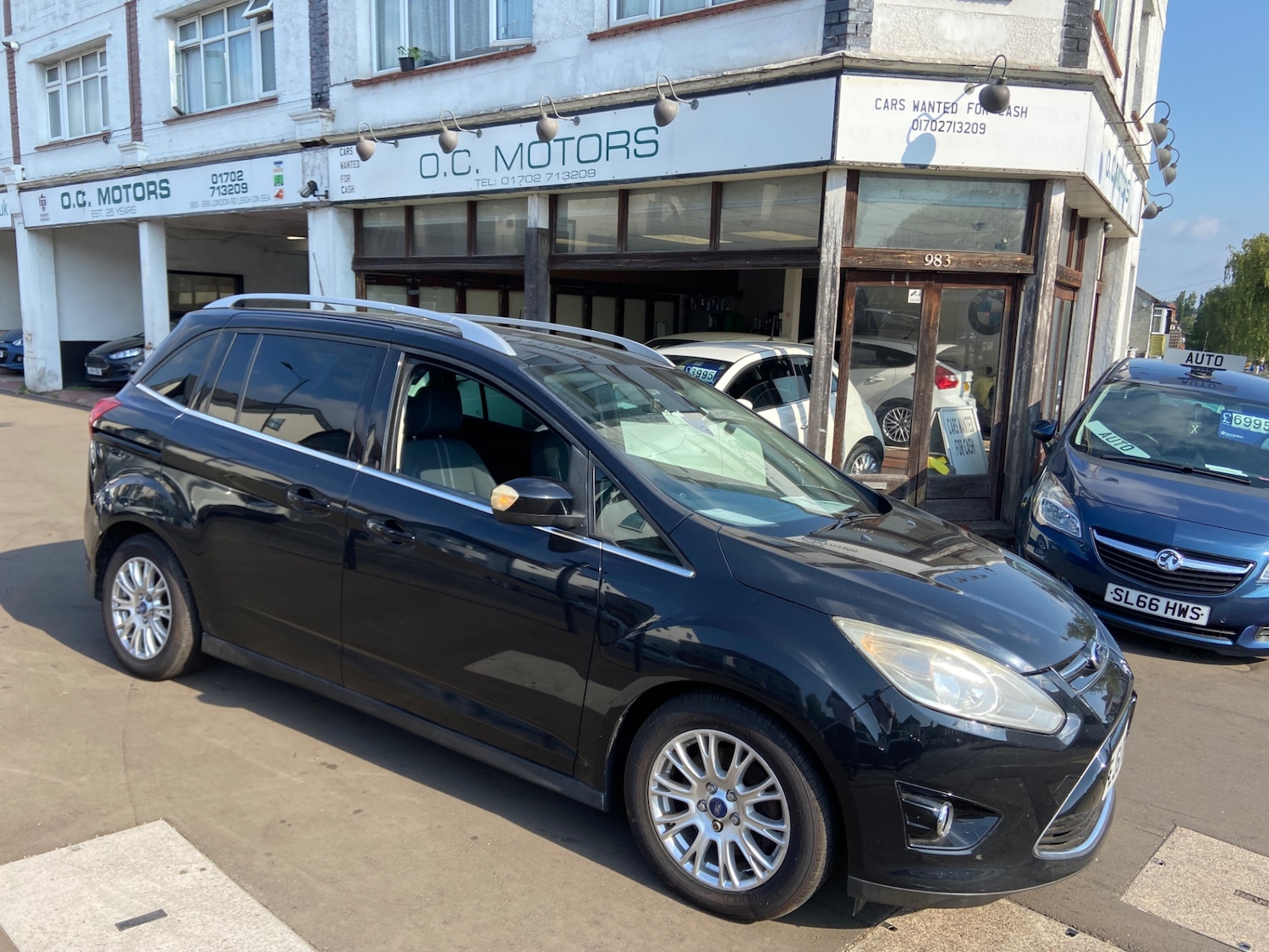 Used Ford Grand C-Max 2011 for sale - 76497085: Photo 17