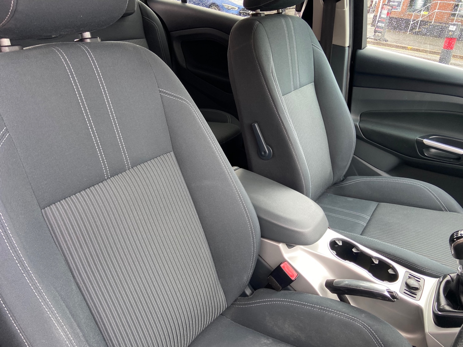 Used Ford Grand C-Max 2011 for sale - 76497085: Photo 3