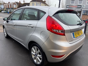 Used Ford Fiesta 2011 for sale - 77681533: Photo